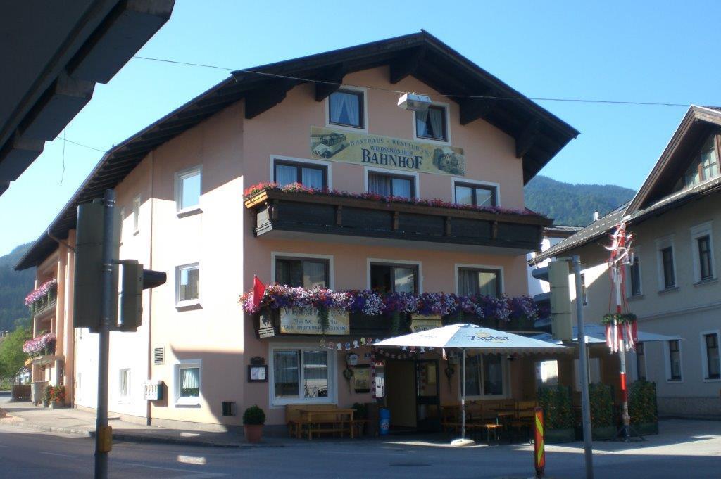 Gasthof Wildschoenauer Bahnhof Вергль Экстерьер фото